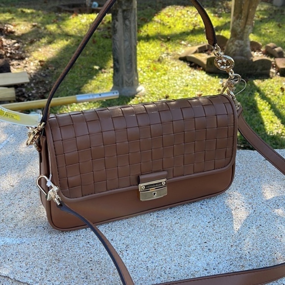 Michael Kors Convertible Shoulder Bag - Picture 12 of 13